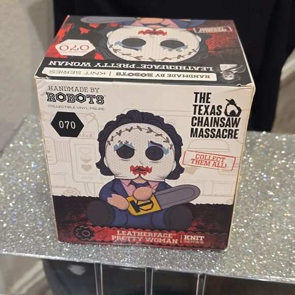 Handmade By Robots The Texas Chainsaw Massacre- Leatherface Pretty Woman - Picture 10 of 11